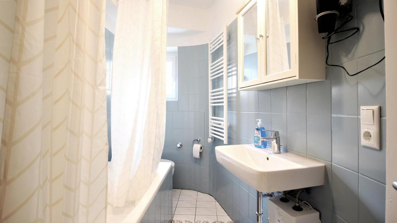 Central & Lovely - For Up To 6 Persons Wurzburg Ngoại thất bức ảnh